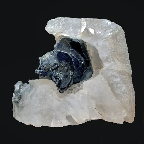 Top Facts About Mineral Specimens