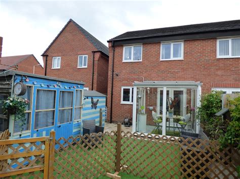 Wildflower Close Offerton Stockport Sk2 3 Bedroom Semi Detached House Sold In Stockport