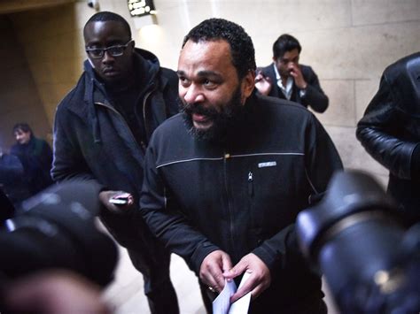 French Comedian Dieudonné Given Suspended Sentence Over Charlie Hebdo