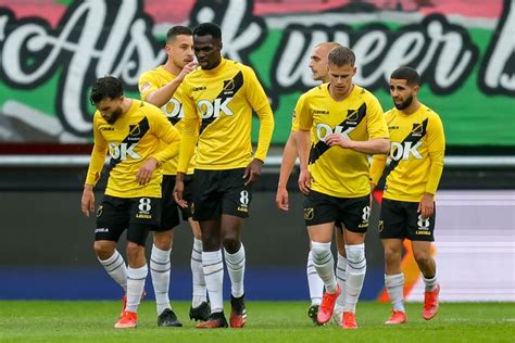Statistique, scores des matchs, resultats, classement et historique des equipes de foot nac breda et nijmegen eendracht combinatie. Specialisten El Allouchi en Van Hooijdonk bezorgen NAC ...