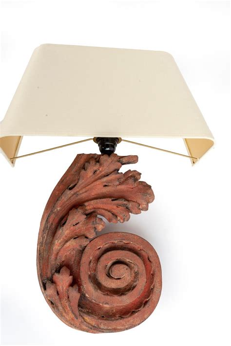 Pair Of Carved Wooden Wall Sconce In The Form Of An Acanthus Leaf With