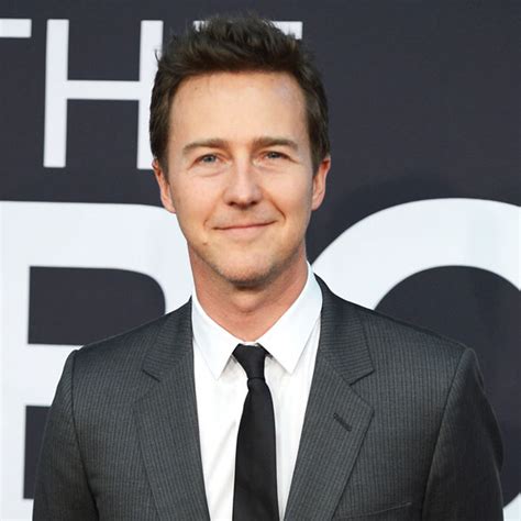 Edward Norton Probed for Alleged Harassment After Run-In With Paparazzo ...