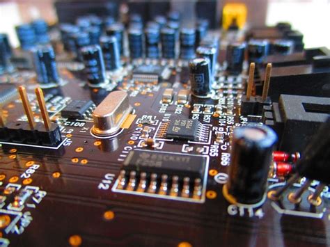 5 Reasons Why You Should Work With A Pcb Assembly House