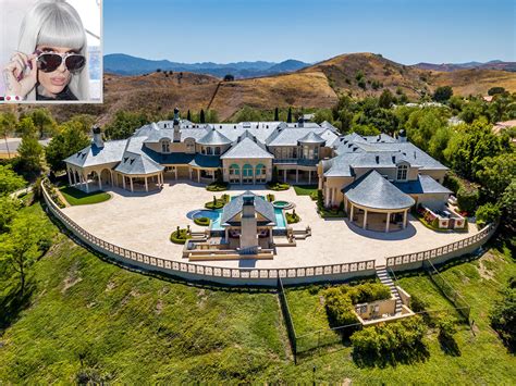 Jeffree Star Selling California Mansion Amid Permanent Move To Wyoming