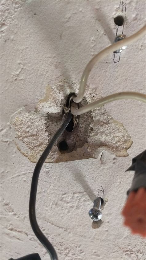 Oven wire to junction box is as follows: electrical - How to wire a light with two white wires and one black wire - Home Improvement ...
