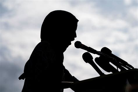 Opinion Ilhan Omar Harbinger Of Democratic Decline The New York Times