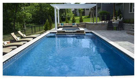 Gunite Swimming Pool And Spa Built By Swim Things In Blue Springs Mo