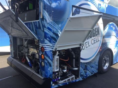 Eldorado National California Presents New Fuel Cell Electric Bus Ngt News