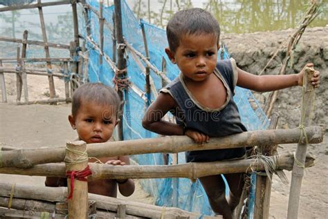 Arme Kinder In Indien Redaktionelles Stockfoto Bild Von Umgebung