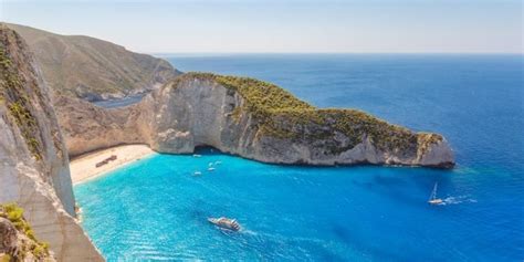 10 Best Hidden Beaches Around The World Secret Beaches