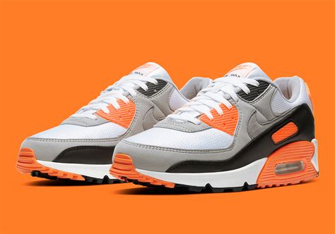 O Nike Air Max 90 Og Retorna Também Em ‘total Orange Sneakersbr