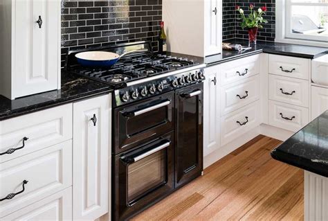 Modiani kitchens offers a variety of kitchen handles for your modern, transitional or traditional kitchen, discover all kitchen kitchen cabinet handles. Kitchen Cabinets Cupboards Drawers - Melbourne - Rosemount ...