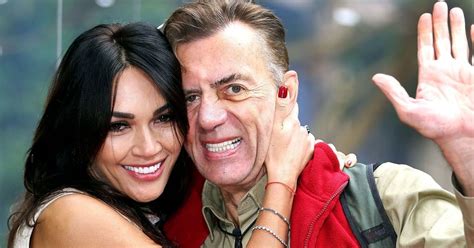 ‘im A Celebrity Producers Play ‘gold Digger Whilst Duncan Bannatyne