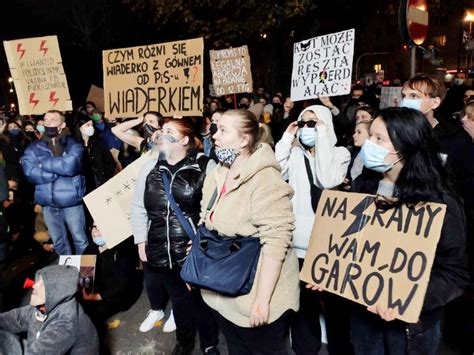 Czy maciej stuhr zastąpi martę lempart? Wielki strajk w Warszawie. „Ten rząd obalą kobiety ...