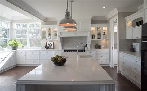 Country Kitchens Designs / How To Create A Modern Country Kitchen