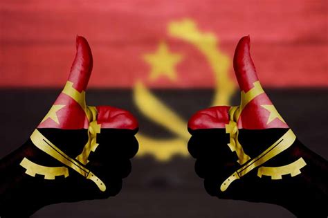 Angolanos Celebram O Dia Da Paz Patria Latina