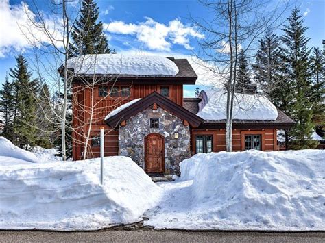 9 Winter Wonderland Homes That Could Be Yours Winter Wonderland