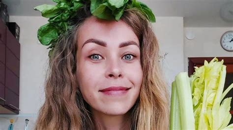 vegan influencer zhanna samsonova ‘dies of starvation after trying to live off an all fruit