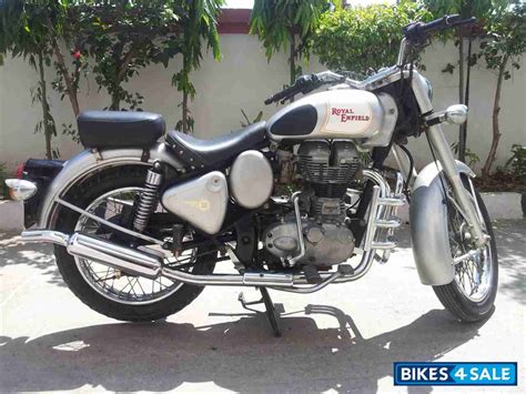 Indiamart member since jun 2014. Silver Royal Enfield Classic 350 for sale in Chandigarh ...