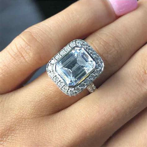 5 Stunning Celebrity Style Engagement Rings The Look Made For You