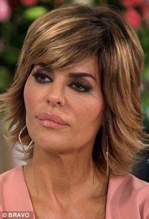 Thought Why Not Lisa Rinna Changes Shaggy Haircuts Bob Hairstyles