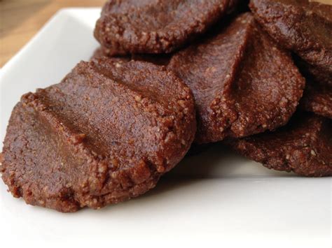 Recipe Delicious 3 Ingredient Chocolate Biscuits
