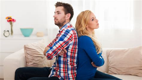 Top 16 Unhappy Marriage Signs And What To Do About It Smart Relationship Tips