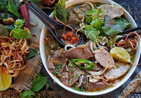 Delicious Traditional Vietnamese Food You Must Try While In Vietnam