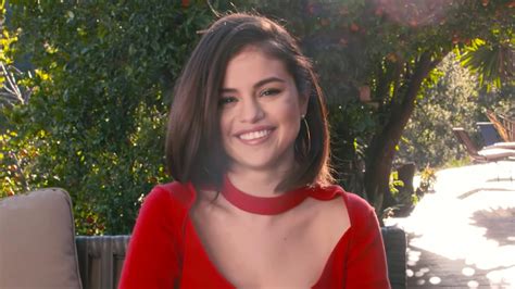 Watch Selena Gomez Answers 73 Questions With Vogue