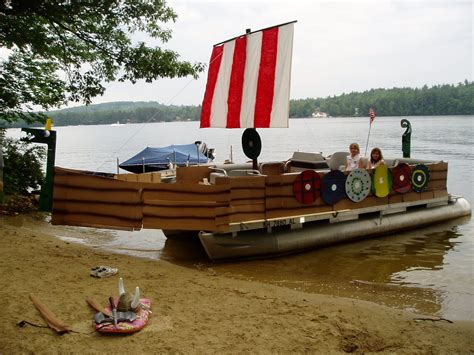 There were prize categories for most flags, biggest flag, most use of red, white and blue and most patriotic boat of all. The Silver Key: The day I went a-viking