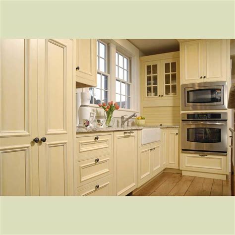 Solid Wood Kitchen Cabinet China Cream Color Wood Cabinet And