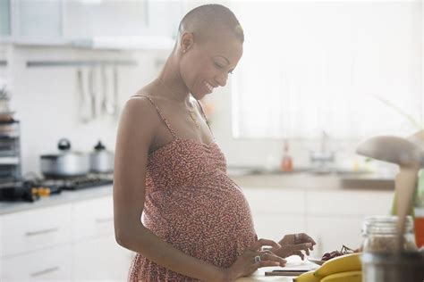 9 ways to reset your mood during pregnancy brit co
