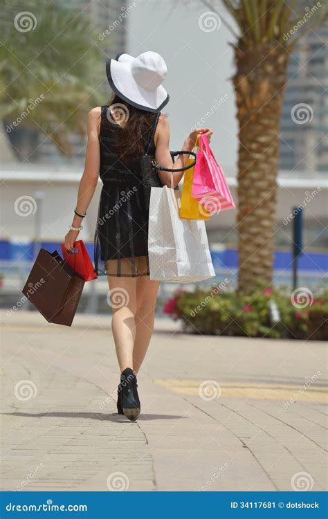 Beautiful Woman Goes In Shopping Stock Image Image Of Luxury Consumer