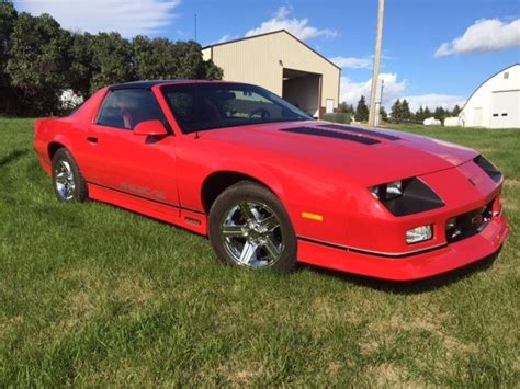 Red 1986 Chevrolet Iroc Z28 Camaro T Tops 50l Chevy 5 Speed 305 Tpi