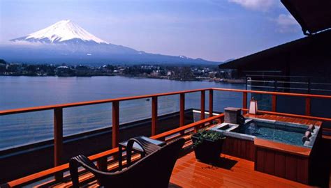 女子旅に！全客室から富士山が見える河口湖畔の高級温泉旅館 旅行に行くなら！
