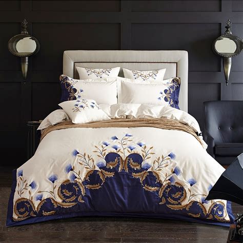 White Blue Embroidered Bedding Set Egyptian Cotton Silky Luxury Royal