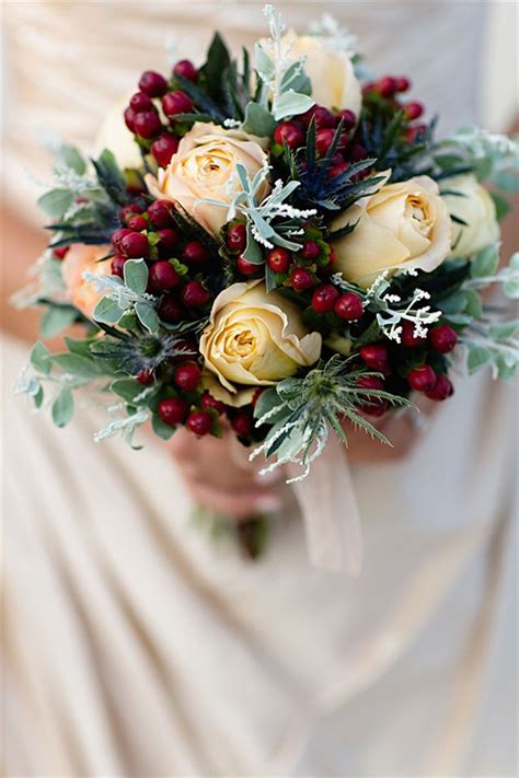 35 amazing winter wedding bouquets you ll love deer pearl flowers