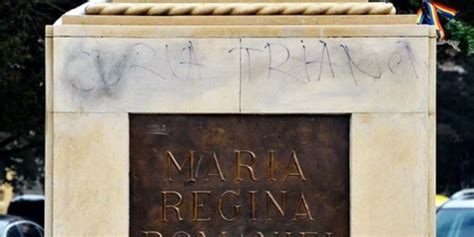 Statuia Reginei Maria din Oradea a fost vandalizată cu o inscripţie