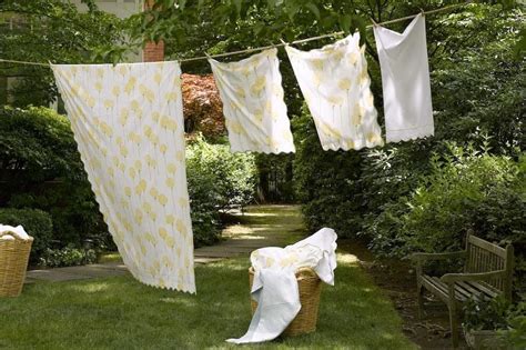 10 Tips For Line Drying Your Linens Matouk Luxury Linens
