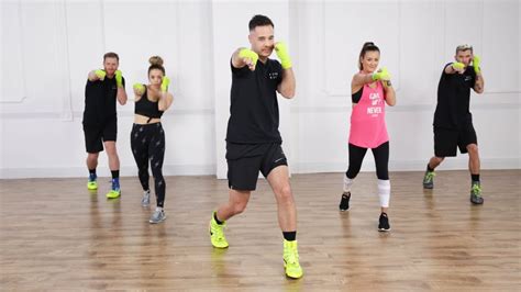 30 Minute At Home Boxing Workout Popsugar Fitness Rapidfire Fitness
