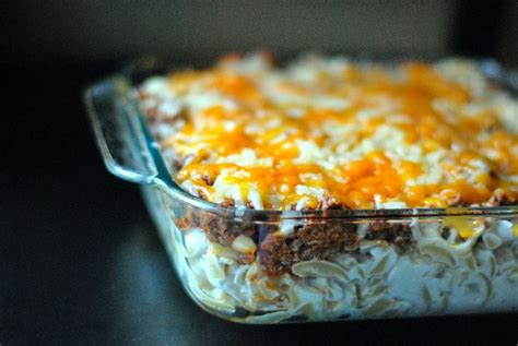 Spoon sour cream over chicken. Sour Cream Noodle Bake - Aunt Bee's Recipes