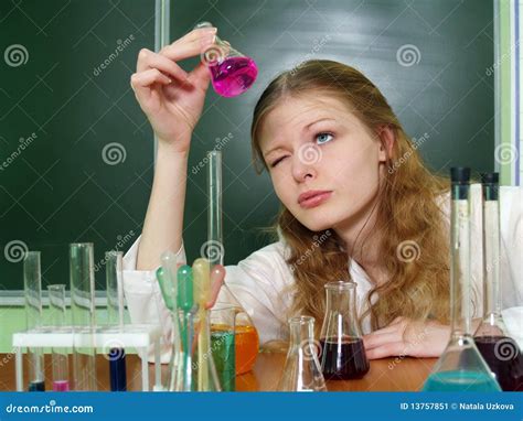 A Student In The Chemistry Class Stock Image Image Of Intern Magnify