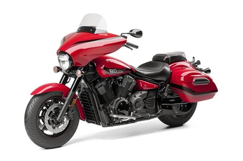 Painted candy red, the 2014 yamaha v star 1300 base model is styled as a simple cruiser. YAMAHA V Star 1300 Deluxe specs - 2014, 2015 - autoevolution