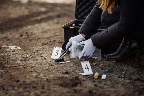 Licenciatura En Criminología Y Criminalística