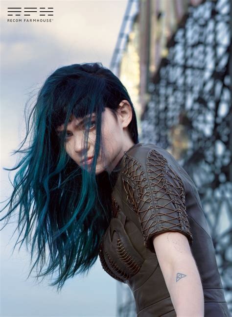Music, news, discussions, interviews, pictures, fan art, memes, videos. Grimes: color perfection (With images) | Hair inspiration ...
