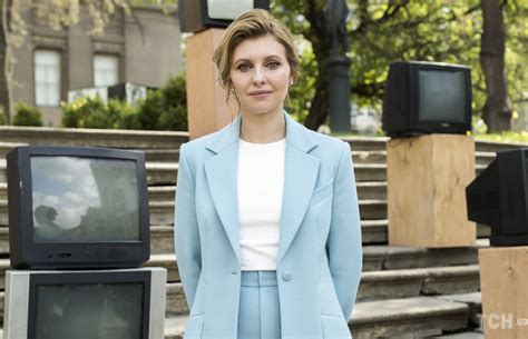 Відео дружина президента опублікувала на своїй сторінці в instagram. Олена Зеленська розповіла про свій гардероб та ставлення ...