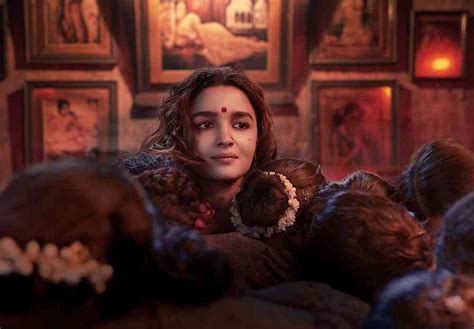 Gangubai Kathiawadi Movie Review Alia Bhatt Is At The Front And Centre Of Bordello Saga