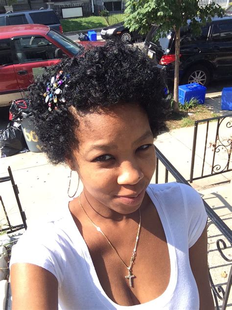 Natural hair | defined chunky flat twist out | samirah gilli. Twist out | Twist outs, Short hair styles, Twist