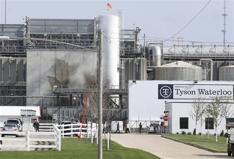 Tyson Fires 7 At Iowa Pork Plant After Covid Betting Inquiry The