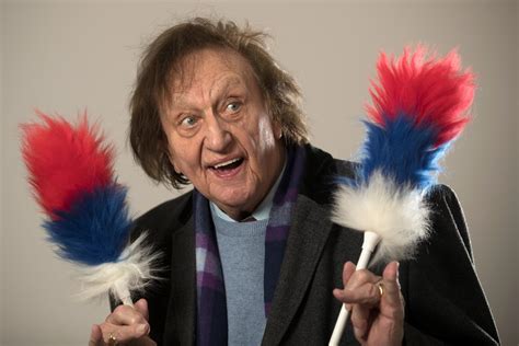 Sir Ken Dodd Dies Comedy World Pays Tribute To Stand Up Legend After